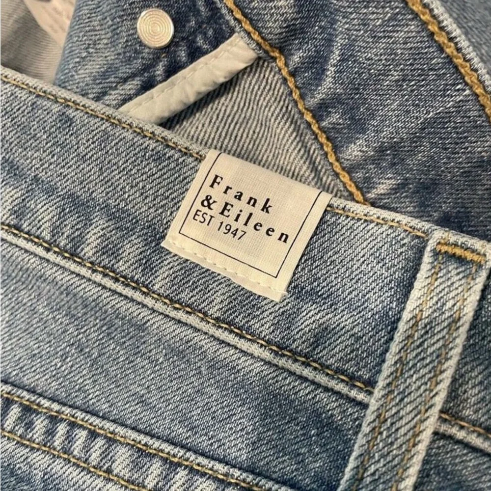 Frank & Eileen Monaghan Mom High Rise Button Fly Raw Hem Jeans Size 30 - Picture 8 of 12